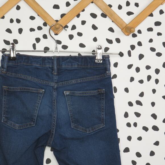 Old Navy Dark Wash Straight Leg Boys Jeans - Picture 4 of 6